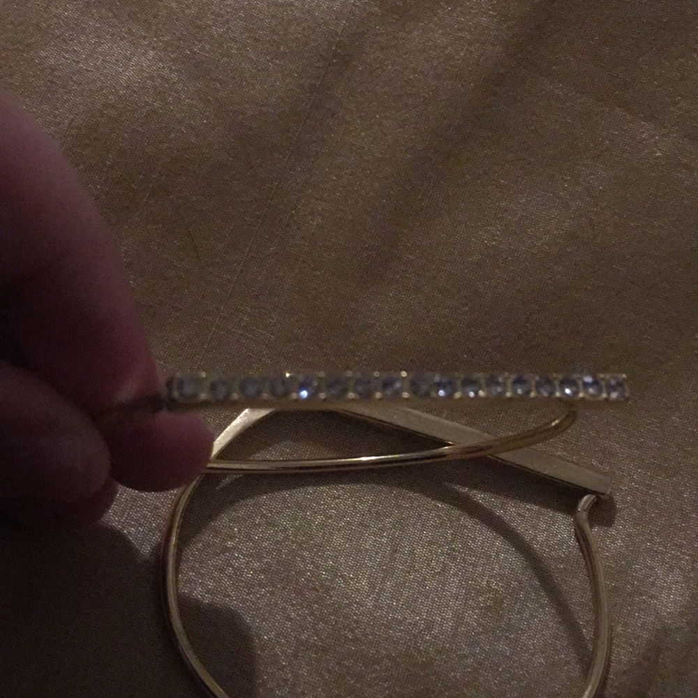 Open close bracelet - Picture 2 of 3